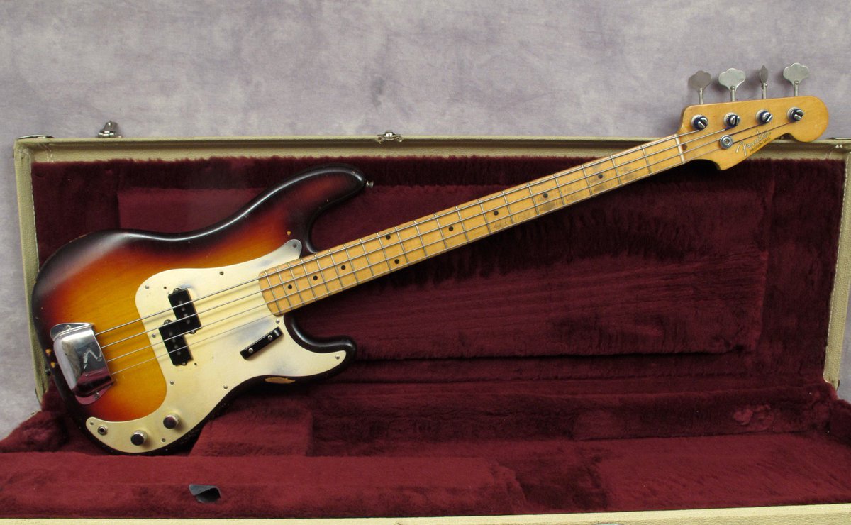 VintageAndRare's tweet photo. 1958 Fender Precision from @AndyBaxterBass. What´s not to love?
More pics and info here: https://t.co/JAfaTkm4T6
#andybaxter #vintagebasses https://t.co/TOB3HK4FrX