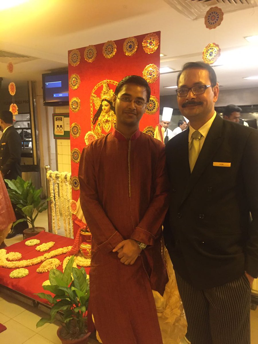 SayanCh1994's tweet photo. Food festival at Oberoi grand.. #OberoiDirect https://t.co/8WtIridijQ