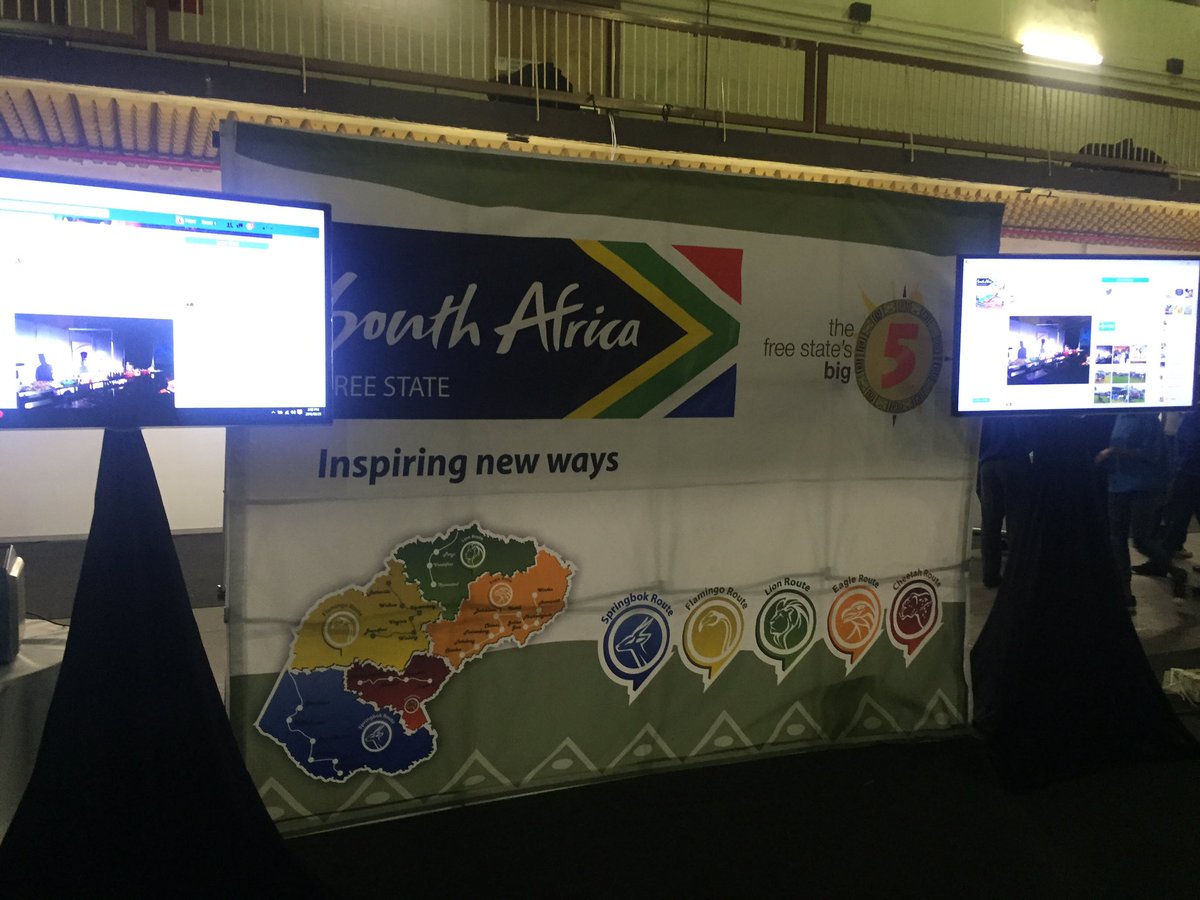 ntce_za's tweet photo. Get #spotted taking a #selfie at #NTCE Photobooth. 📷 https://t.co/iUre4EGJ5M