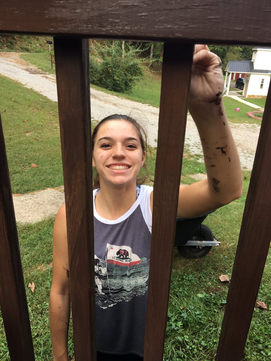 DwellingPlaceGA's tweet photo. A growing time this week in Appalachia for some of our @dpcstudents on their first mission trip. Grateful to serve!
#dpcwoodstock https://t.co/JQrWx8ZMnk