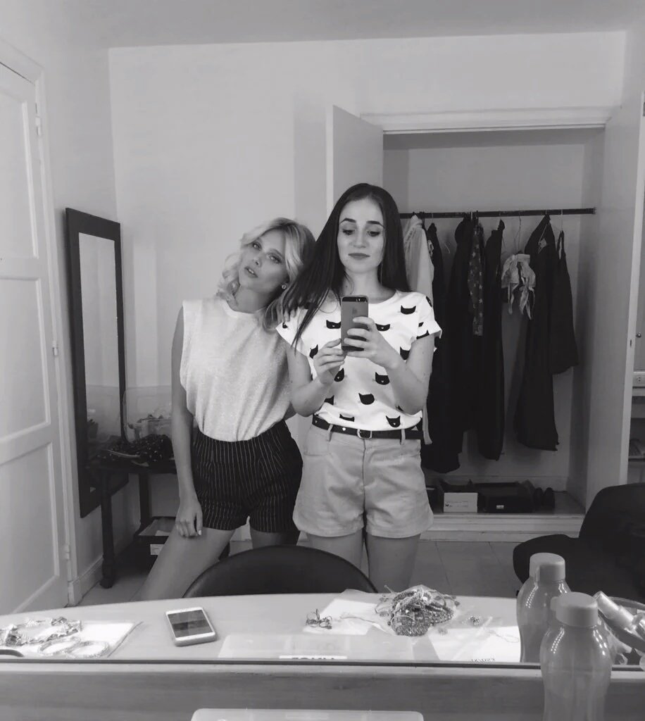 IAmbarSmithI's tweet photo. Te amo hermanita de mi vida💞💕 https://t.co/YlyjFzWAcm