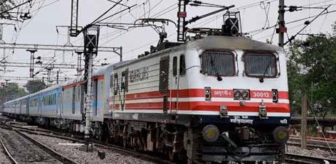 Live_Chennai's tweet photo. Special trains for Deepavali announced #Specialtrains #Deepavali #Diwali #trains #spltrains #Trainannouncement https://t.co/4aStBZBGUZ https://t.co/FQk3IAvHAE