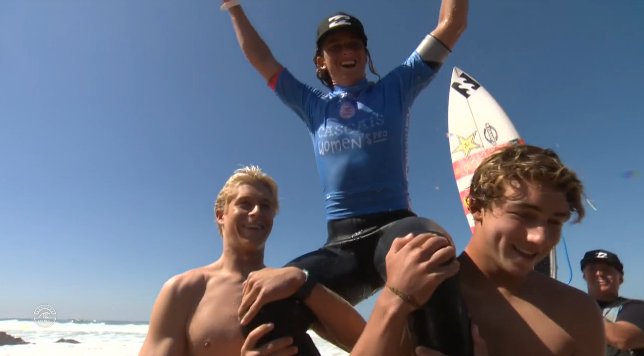 fantasysurfer's tweet photo. Courtney Conlogue improves to 2-2 in finals for 2016 with her win at the #CascaisWomensPro https://t.co/y4eiKu3Hfk