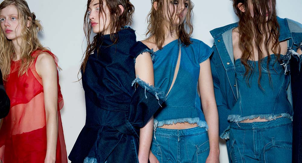 The masters of distressed denim, <a href="/_MARQUESALMEIDA/">MARQUES ' ALMEIDA</a> is hiring a communications manager in London ow.ly/gAlf304Go8Y #BoFCareers