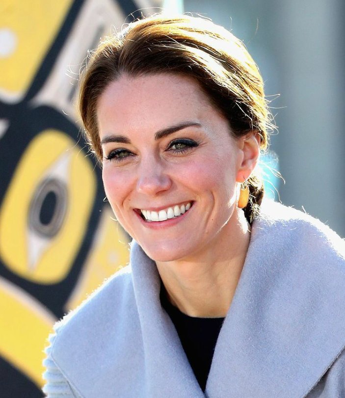 lovewalesfamily's tweet photo. #DuchessofCambridge watch a cultural welcome in #Carcoss , #Canada π -28/09/16
#cute #love #sweet #beautiful #happy #greeneyes #pretty https://t.co/nSENWqNdqK
