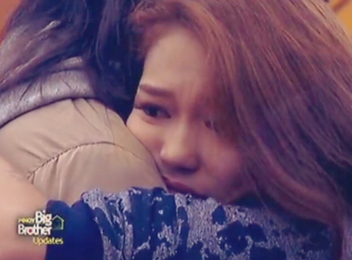 behindthehive's tweet photo. Tommy: She has opened up, she's not poker face all the time. She shows it, she's very caring.

#PBBToMihoAnniv https://t.co/eYRDd97OfQ