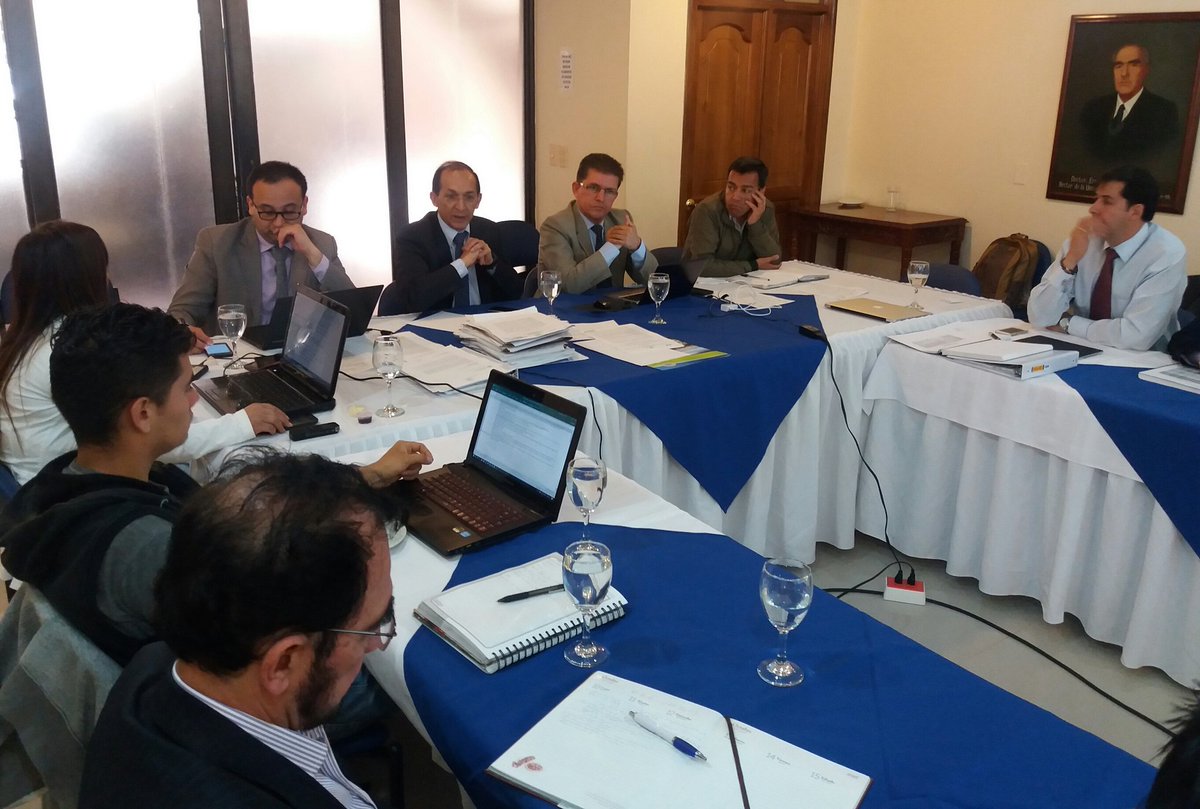 UdenarDigital's tweet photo. En reunión ordinaria del Consejo Superior se revisa nuevo posgrado que beneficiará a la región: Maestría en Diseño para la Innovación Social https://t.co/45GMeK7K8c