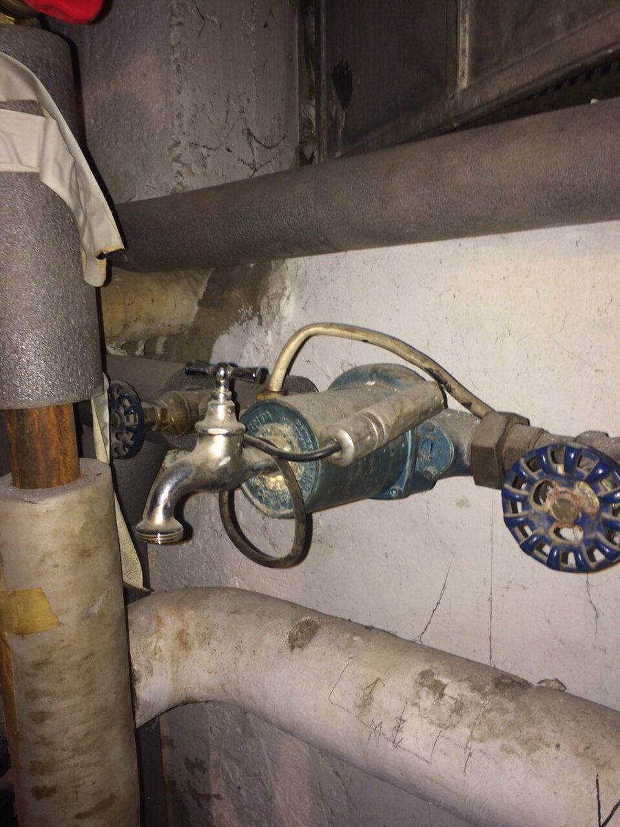 nample_'s tweet image. don't forget to vent heaters regularly 😂 only if you have no #spirovent installed #Spirotech