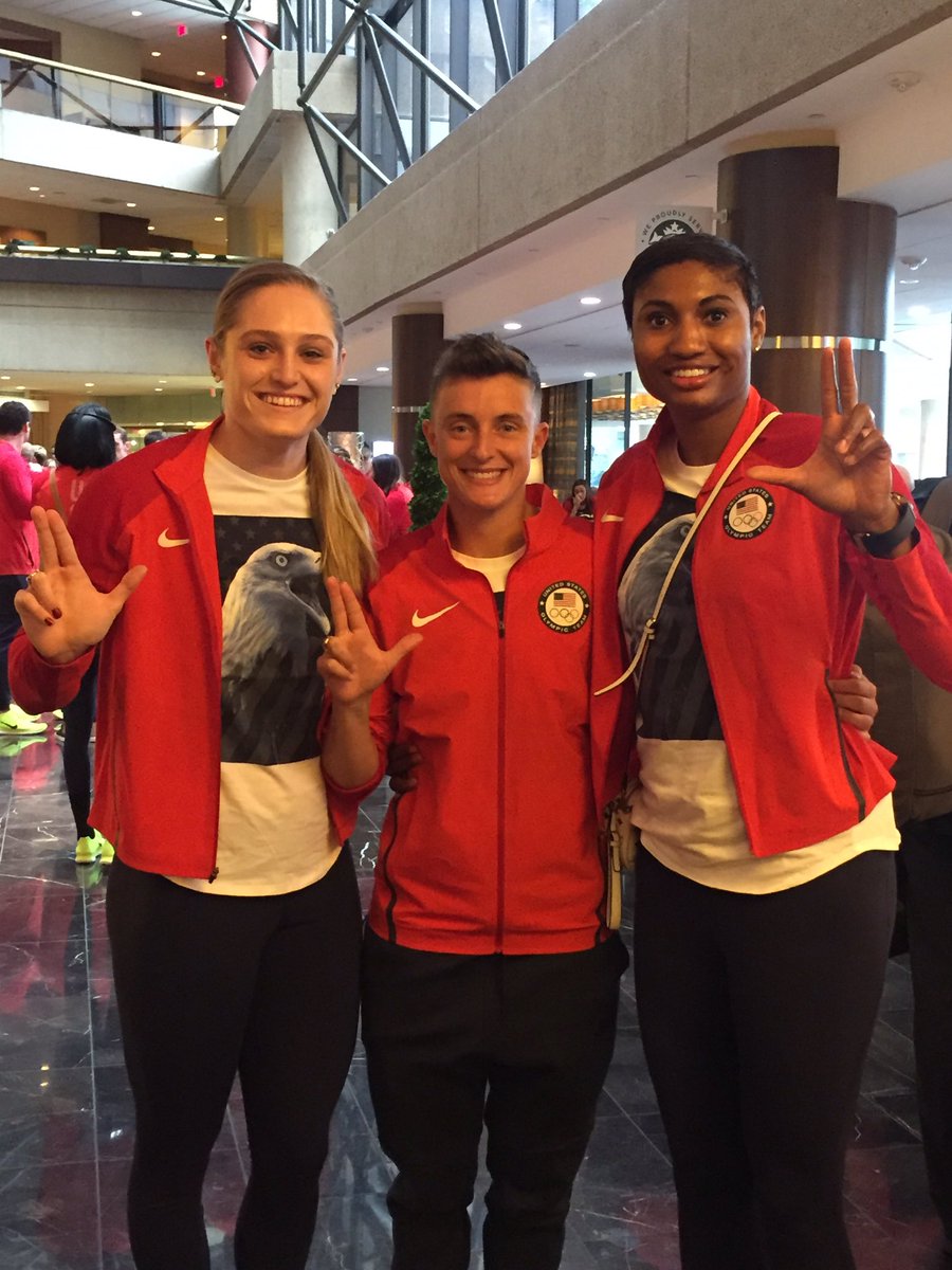 Kelsi Dahlia tweet media