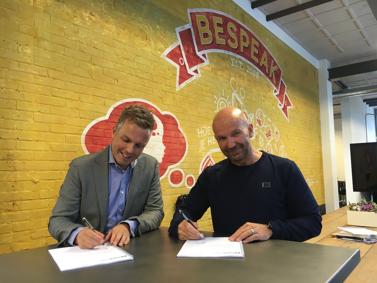 carin_jansen's tweet photo. Vandaag de aftap gedaan voor een mooie samenwerking tussen @Bespeakers en @DetexNL Wat een heerlijke #energie https://t.co/OKAgA4F1kr