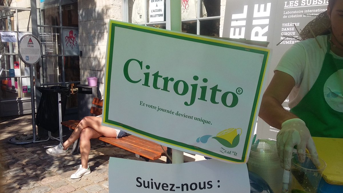 blog_bazart's tweet photo. Une très belles surprises du dernier  #lyonstreetfestival  le désaltérant et si frais @Citrojito https://t.co/JpQA0vEyBi