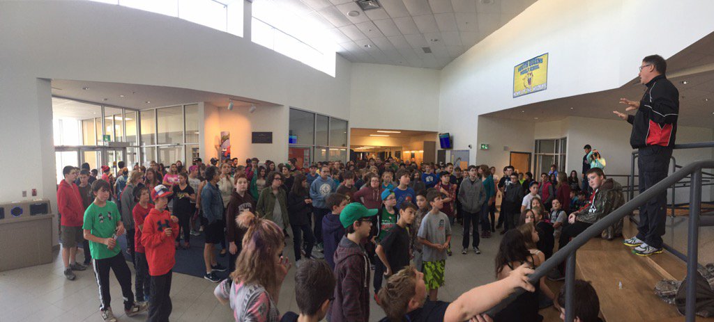 SqmsMusic's tweet photo. MrKillam opening our @TerryFoxCanada walk by reminding students about his grave &amp; courageous sacrifice @SQMSwildcats https://t.co/CnpAA3LwWg