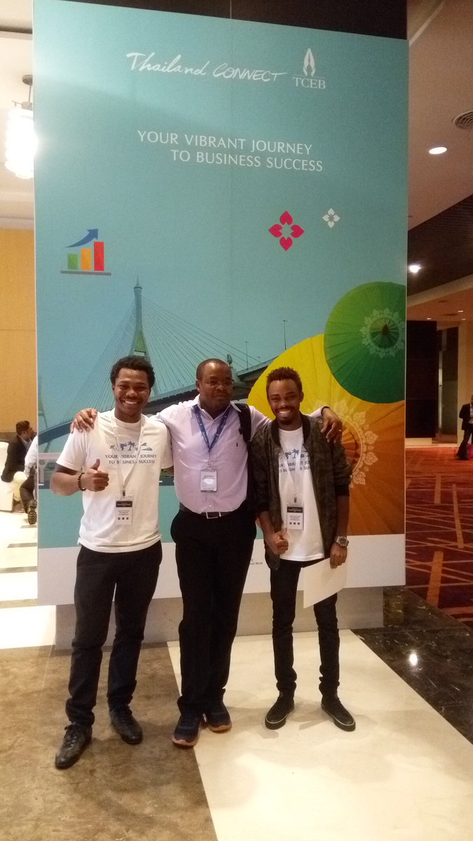afraaecon's tweet photo. Thank you #itcma2016 and #ctw2016 for the opportunity to grace your great show. Thanks to the crew & #tceb. See you in 2017 https://t.co/5luXp6DQM4