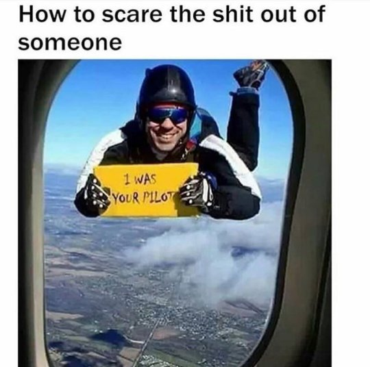 thenaughtyindia's tweet photo. HOW TO SCARE THE SHIT OUR OF SOMEONE!!

#FUCK
#WTF
#LOL
#SCREWED
#Shitmyself https://t.co/NG4bD66di1