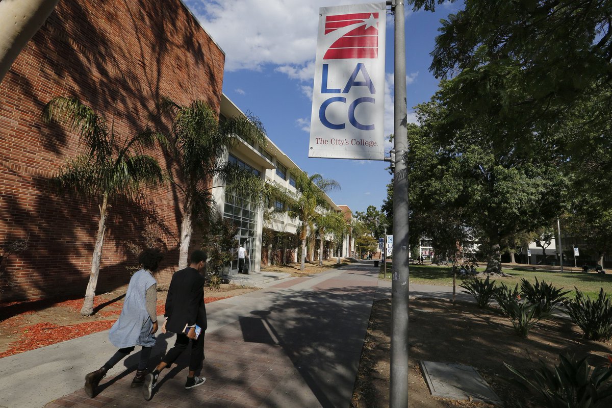 L.A. is giving local high school grads one year of free full-time community college tuition