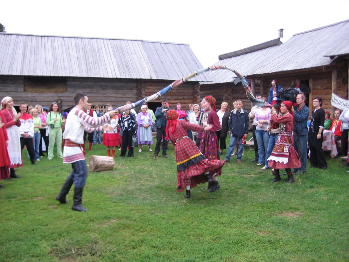 Ludorvay2015's tweet photo. «Улонлэн крезьгурез» - «Мелодия жизни» https://t.co/Q8dbzfWd0E