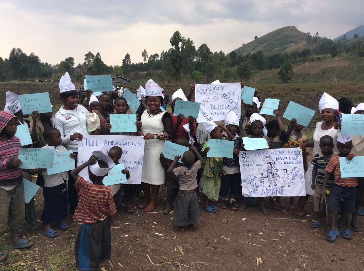 gnwp_gnwp's tweet photo. #tbt to #GA4P celebration of #WorldPeaceDay last week! More photos on Girl Ambassadors for Peace Facebook! https://t.co/OURfhPUwAm