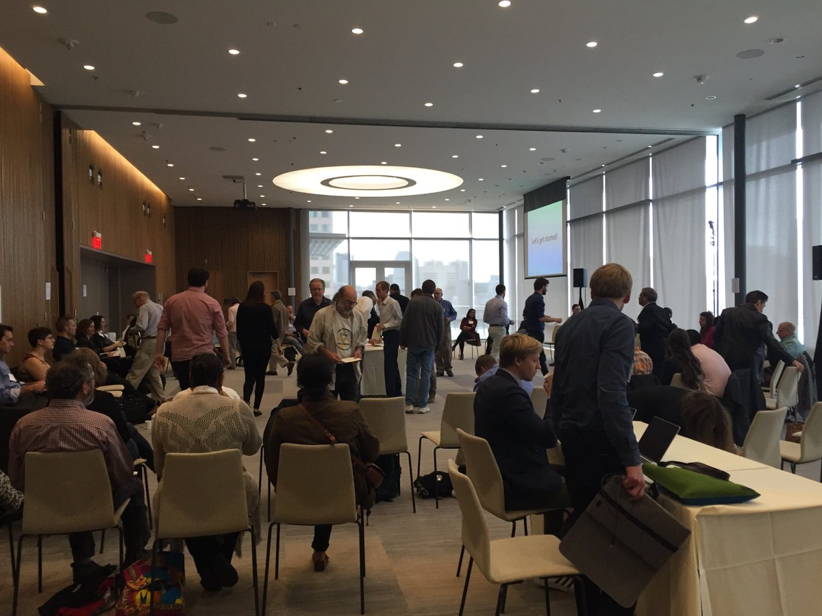ClimateCoLab's tweet photo. The Crowds &amp; Climate Interactive Session has begun! Now to set the agenda! #MITcc16 https://t.co/mbNZvDeUg3