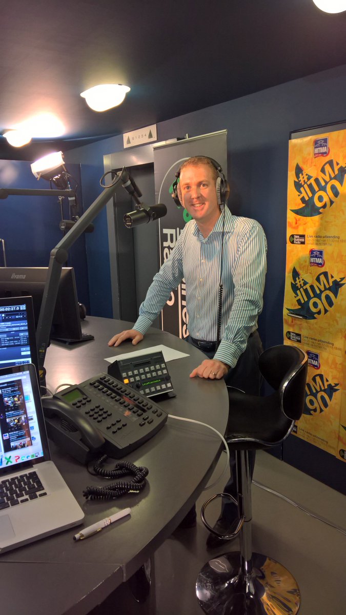 Die <a href="/TeunMulder/">Teun Mulder</a> is nu ook al radio dj #hitma90