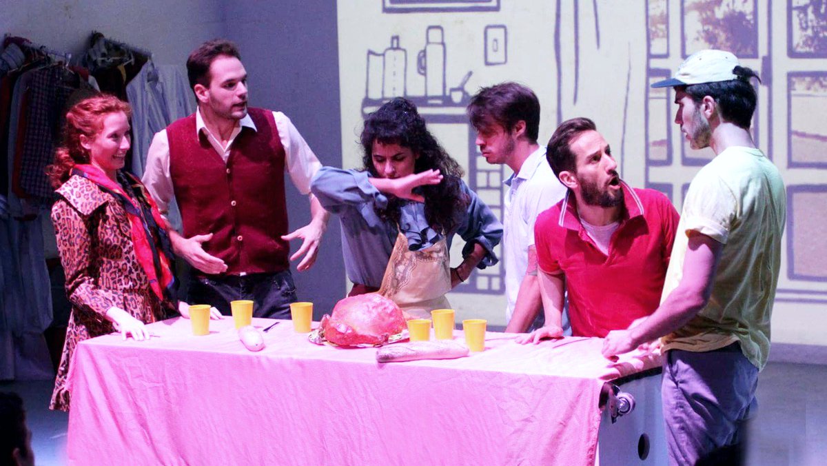 | Últimas dos funciones de ÉPICA – Laboratorio Marte
varasotero.com.ar/ultimas-dos-fu… cc @LabMarte