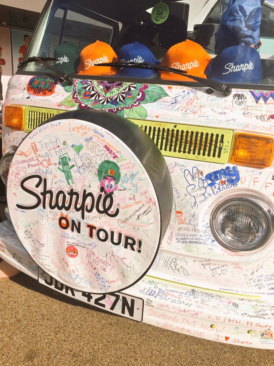 Jlowthrop's tweet photo. Just got #sharpieontour supporting #roamforchange They've donated pens 4volunteer goody bags https://t.co/hwhJzKGxoS https://t.co/XJh5MB6mpa