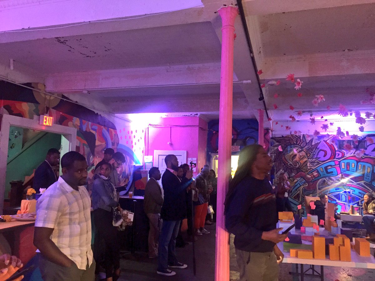 DCBridgePark's tweet photo. We had a fab time at @W8ACC &amp; @BlindWhino's #CreativeCapacity lounge launch for creative entrepreneurs! #202creates https://t.co/4ygxELkjnB