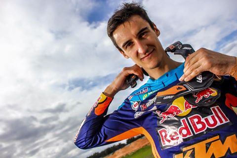 officialleatt's tweet image. #LeattFamily member @MarvinMusquin25 believes in being protected by #LeattProtection. #OverToYou buff.ly/2du2jvF