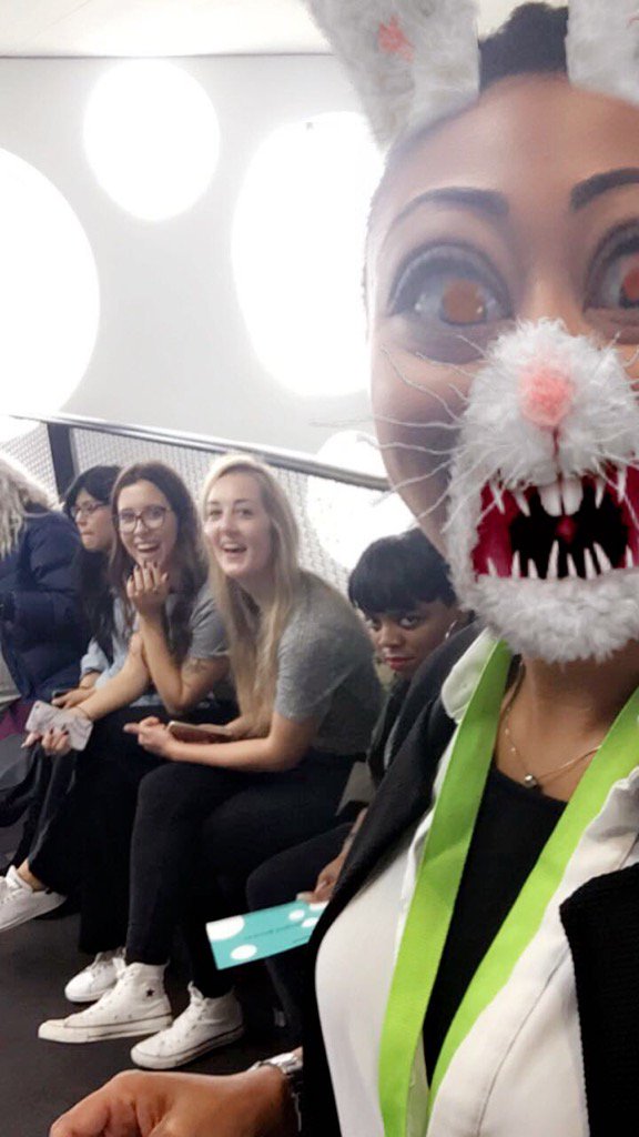 AlessiaIroro's tweet photo. #joinRavensbourne #teamnoname #snapchat https://t.co/dgqe3dCAA6