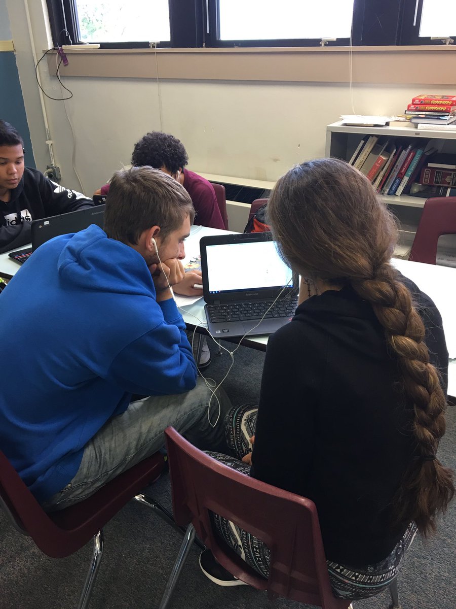 imagineng31's tweet photo. Students researching song lyrics for their poetry analysis project....Discovering poetry in everyday life #boone2020 https://t.co/7yN51GnmWi