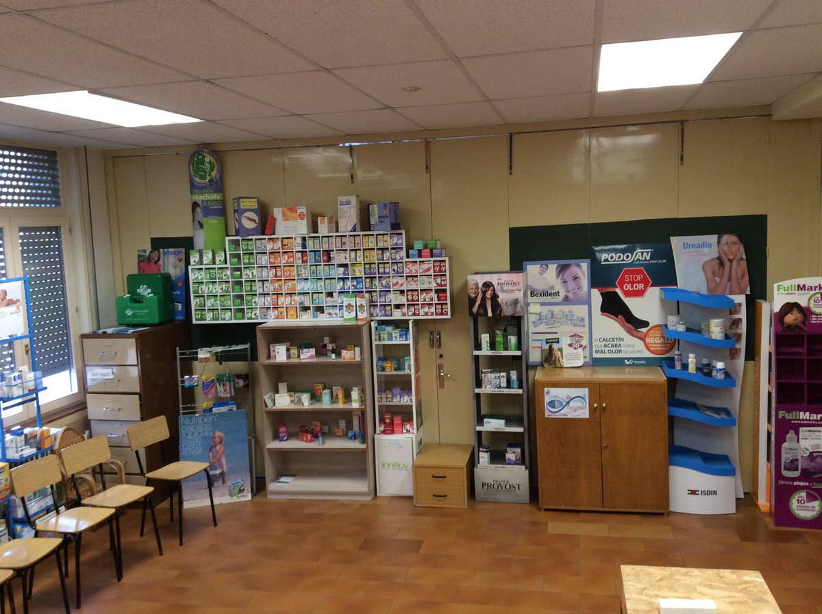 tecnicoFyPF's tweet photo. Ya tenemos lista nuestra farmacia! https://t.co/d9KytuQE3z