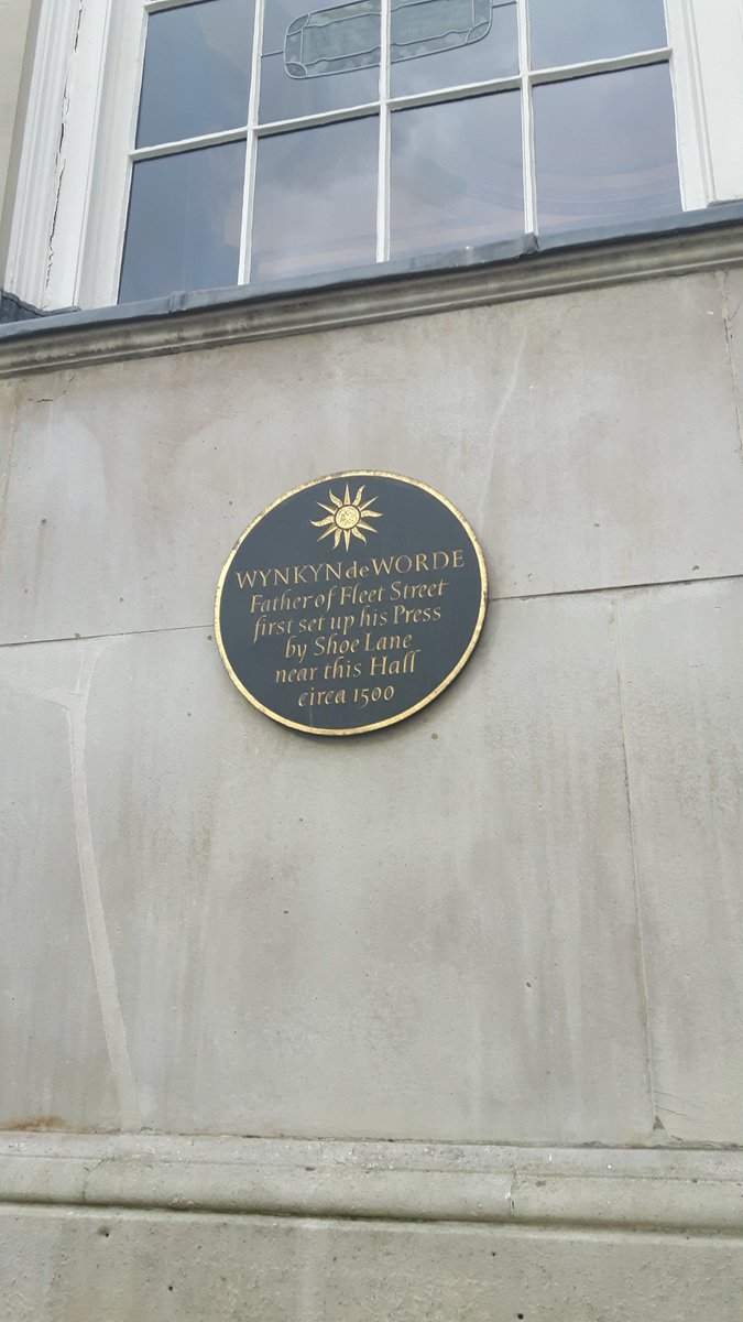 MoniqueManzella's tweet photo. Clue No.2 #UCLPub2016 #TeamPaperchase #publishingtreasurehunt https://t.co/VkjtwXmXzr