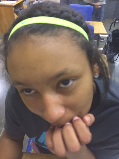 when you see the girl you've been worrying about. https://t.co/3G4goJ5Re5