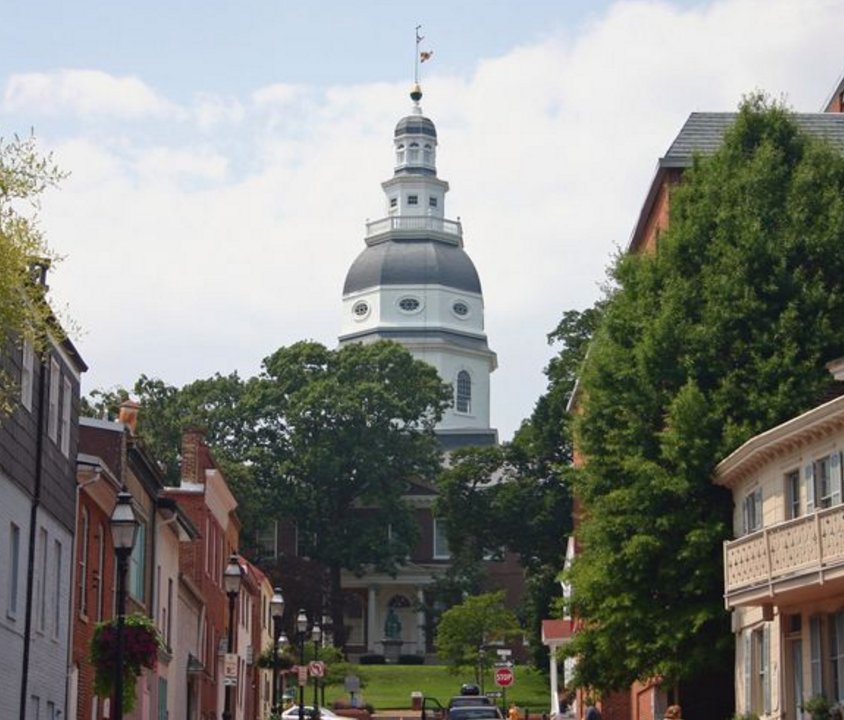 AcrosstheBay10k's tweet photo. .@USATODAY showed our beautiful state some love. Check out the great photos that show why we love it here! https://t.co/SccejvtnMR #Maryland https://t.co/gxFSTAHNqQ