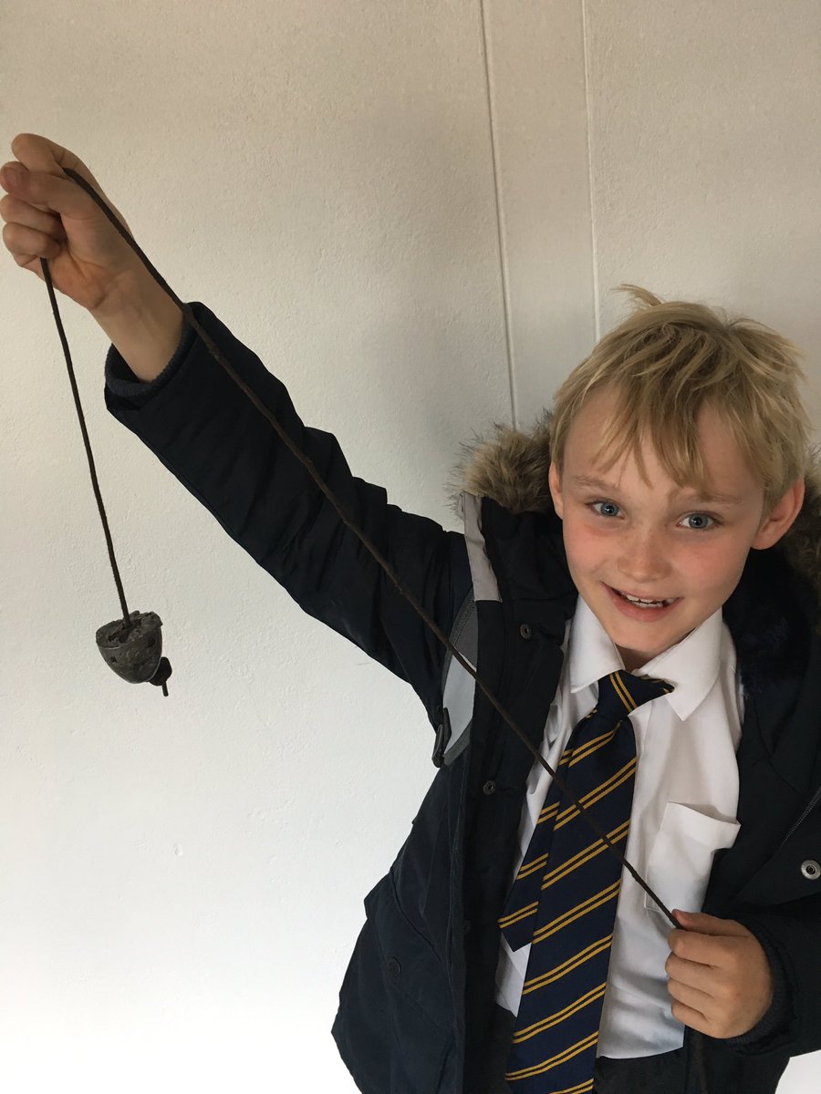 grangecpschool's tweet photo. I know we said you can do what you like to strengthen your conker - but cast in lead! #workinghardtochallengeyourself https://t.co/b9aZECeX93