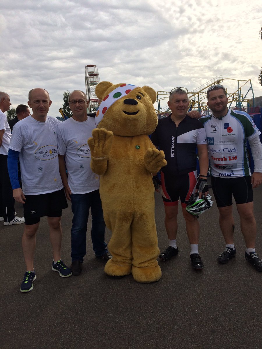 EastEnglandP2P's tweet photo. We started together we finished together #172miles (plus a few detours!) https://t.co/pFHhaSX6kB