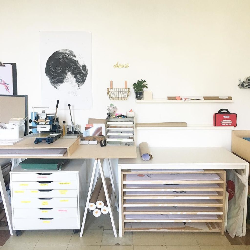 BalticClub's tweet photo. On a maintenant un super beau meuble pour ranger nos prints ! Fait en famille 👪 #studio #workshop #print #studiospa… https://t.co/c5d39VEx9w