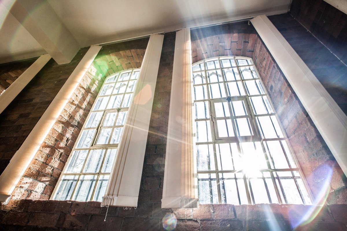 ChubbBuildings's tweet photo. Last chance to access our 10% rent reduction for new tenants at Chubb. Offer ends tomorrow. We have offices suitable for 2 people upwards. https://t.co/DBgLLpNZQk