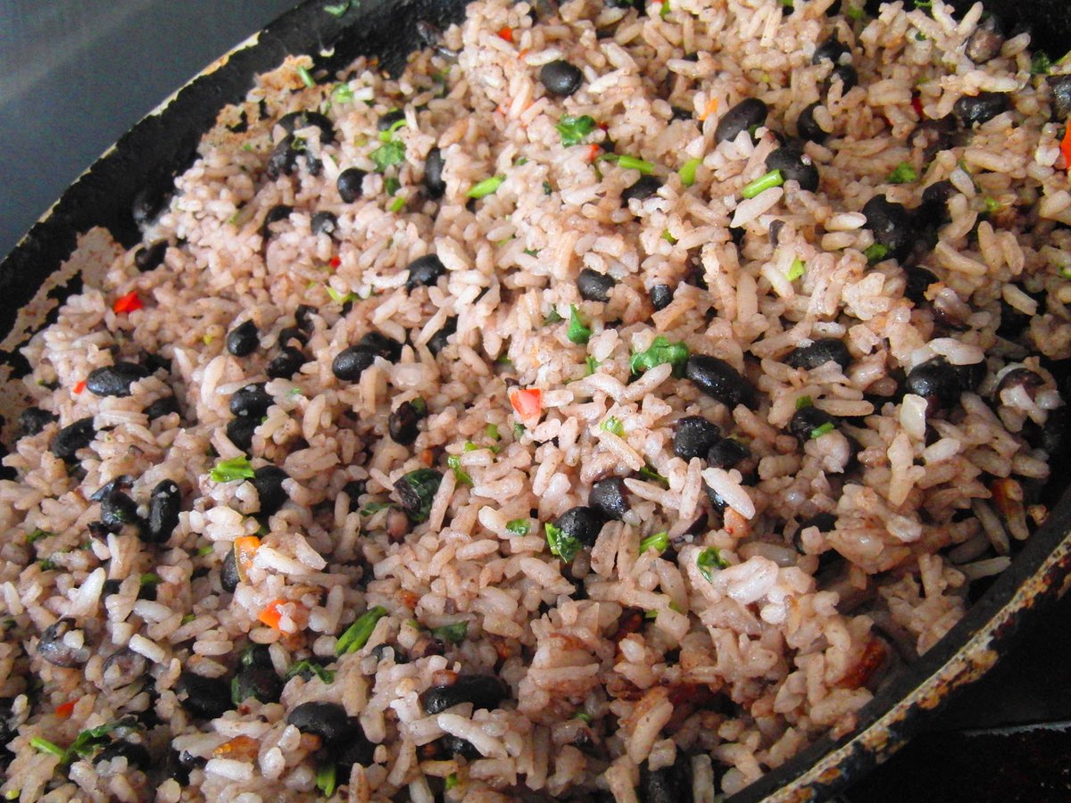 gvcostarica's tweet photo. Breakfast in #CostaRica? Sure, try some Gallo Pinto!
#JaviTheFrog https://t.co/tBsDuKVS87