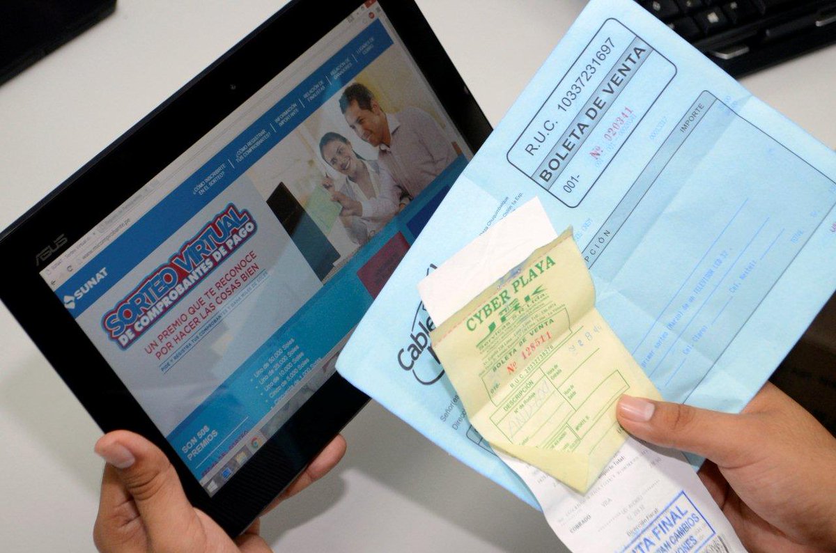 SUNATOficial's tweet photo. ¡Solo quedan 7 días ¡No esperes más! Registra tus comprobantes hasta el miércoles 5 de octubre. #SorteoVirtual https://t.co/XE5n5baRIF