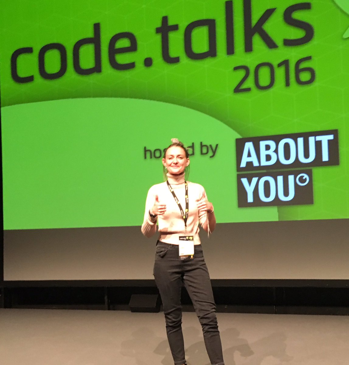 IndieGamerGirl's tweet image. Great day, cheers @codetalkshh #coder #deepstreamio #hamburg