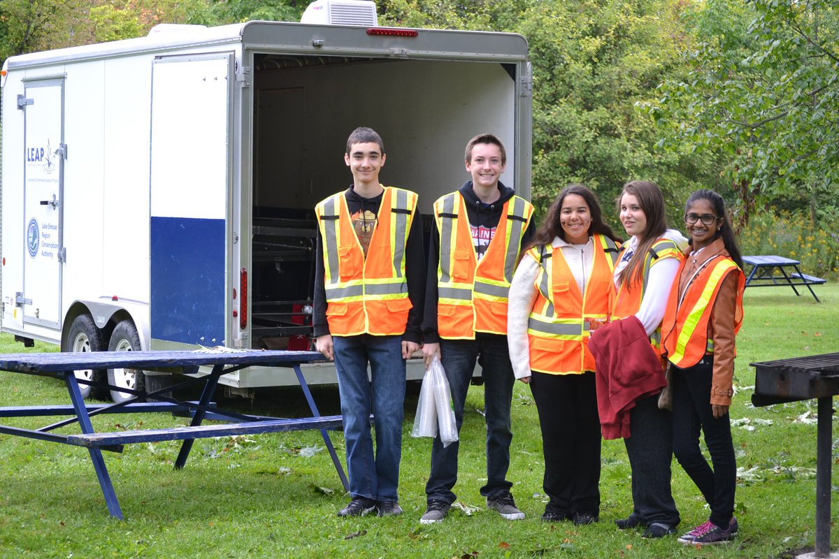 LSRCA's tweet photo. #VolunteersNeeded Run for the Trails Oct. 22 @ #ScanlonCreek.
Email your interest to friendsofscanlon@gmail.com
#communityservicehours https://t.co/sRkKA76qie