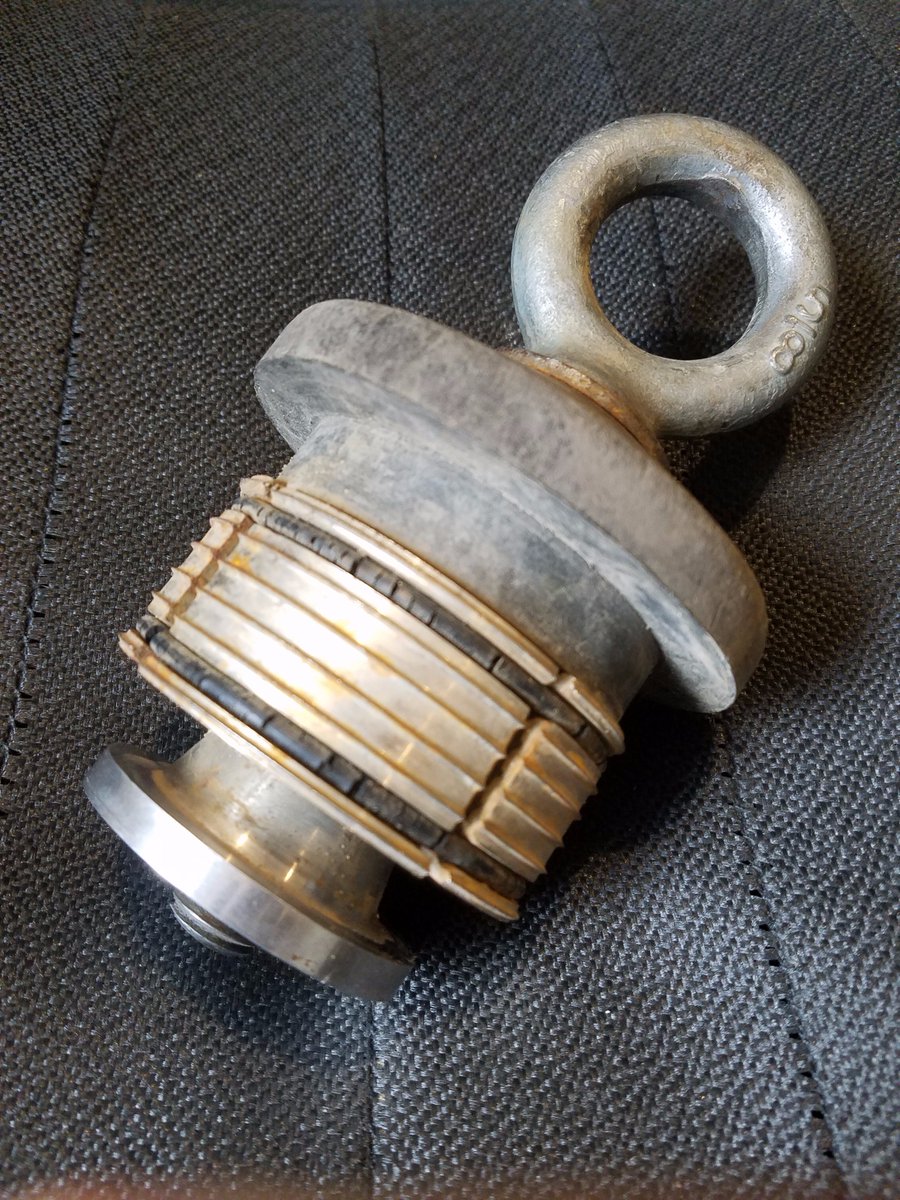 RedHenTurfFarm's tweet photo. NEW @RedHenTurfFarm #EBAY Listing USED 3" PIPE PULLING EYE INNERDUCT PULLING EYE PIPE PULLER w SWIVELING EYE  https://t.co/6npN33pNv0 https://t.co/O6sYPcWXkS