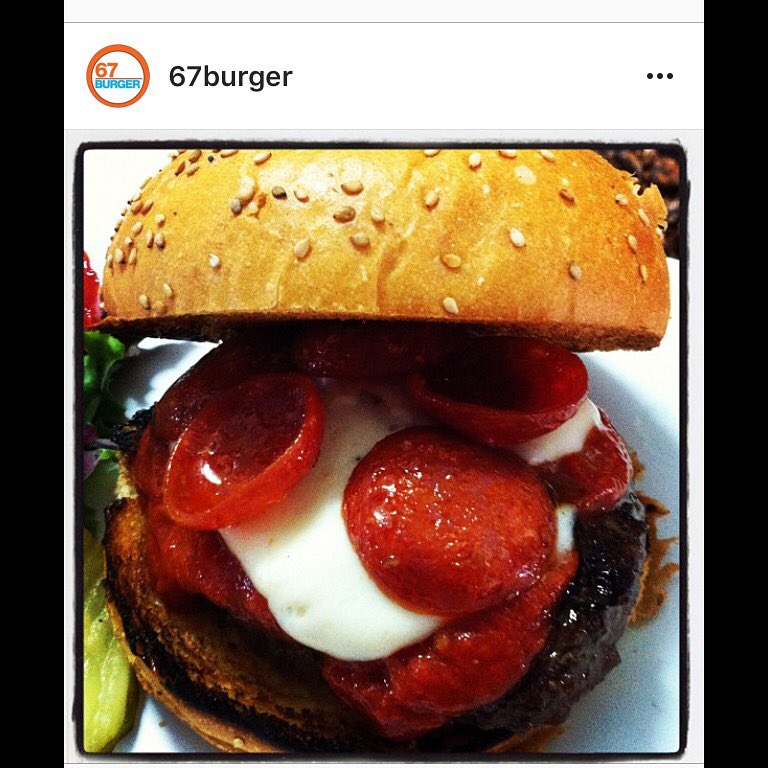 67BurgerPkSlope's tweet photo. #TBT a 67 burger classic, the pizza burger. A necessary comeback perhaps? 👀 https://t.co/JkBcnKLDGL