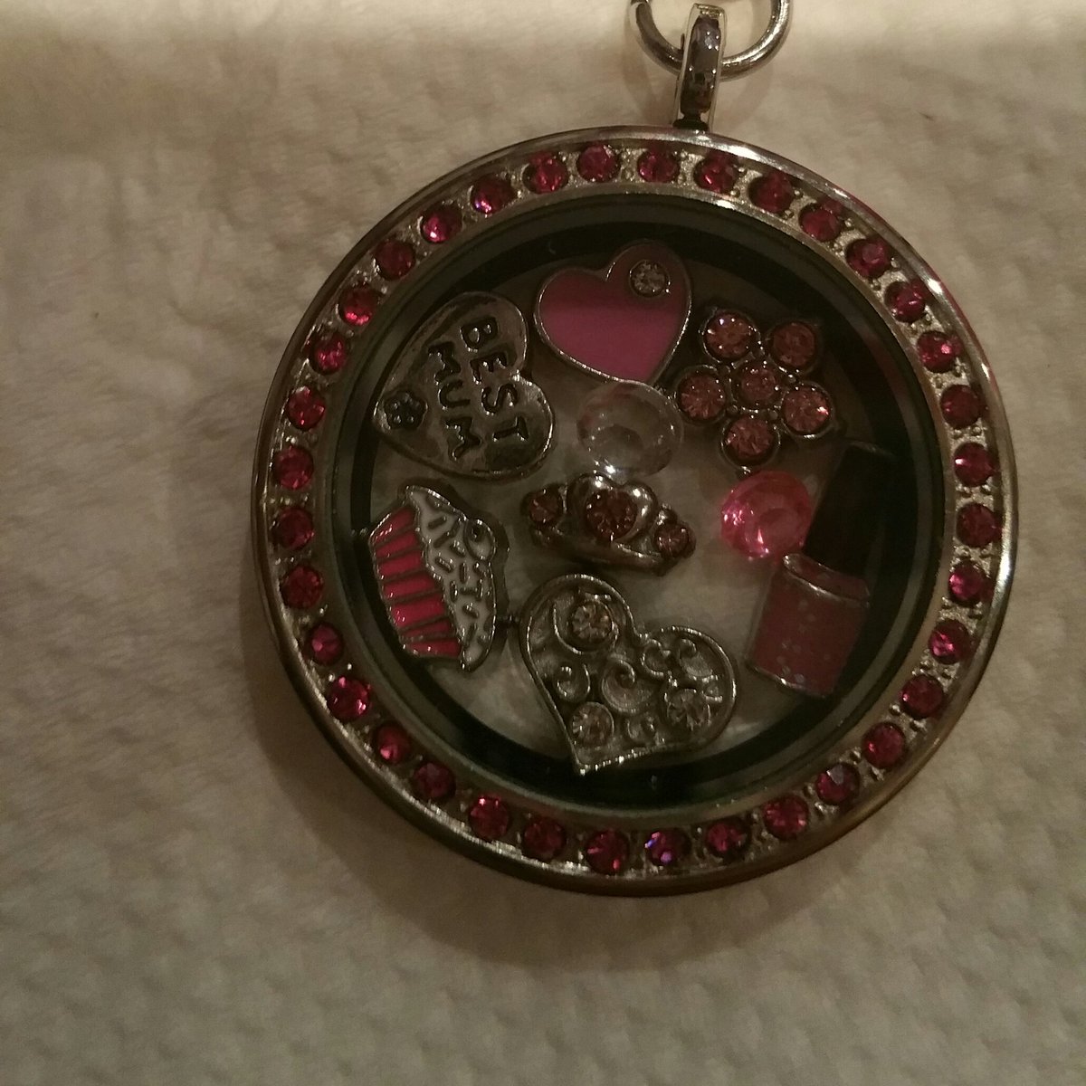 Floating_Charms's tweet image. More ideas