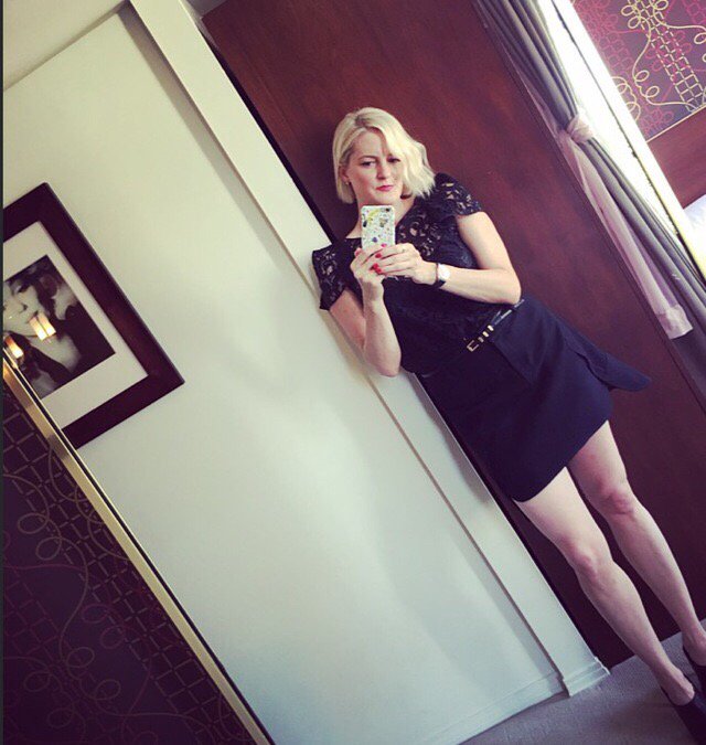 Check out my shoppable #ootd <a href="/glamhive/">Glamhive</a>. Share your #style &amp; earn G’s for gift cards. Visit glamhive.com/look/57ed6136e…