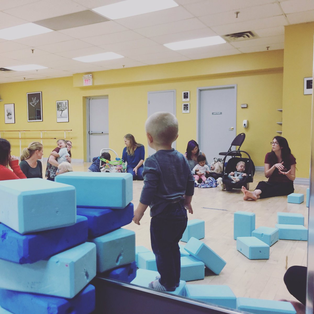 We had a great morning learning about potty training with Becoming Family Services at <a href="/MommyConnectLDN/">Nicole Hennessy</a>!

#parenting #pottytraining