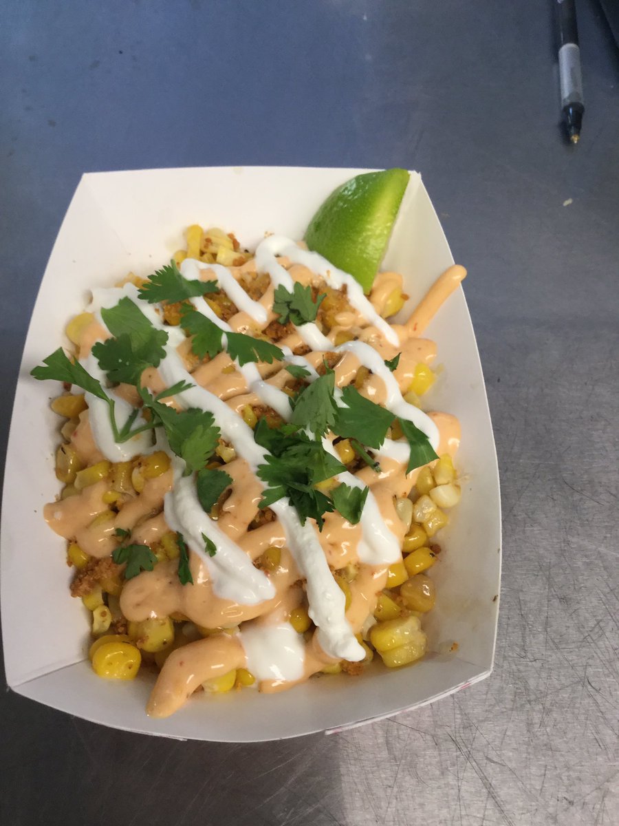 It's a beautiful day out here!  Come grab lunch and dinner outside today <a href="/ClearforkPark/">Clearfork Food Park</a> !