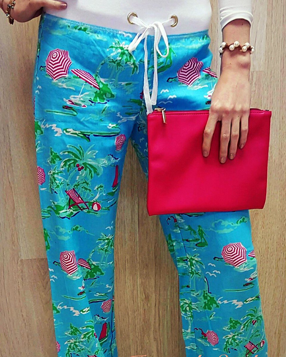InitialStyles's tweet image. We love our new beach pants! Light, comfy, and so darn cute! Match with a clutch or cute bracelet! @AllForColor @sea_lustre @ShopJupiter