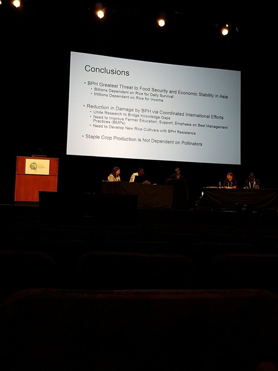 BoilerBugGuy's tweet photo. Watching the #icedebate #ICE2016 https://t.co/5rOUCUgRLr