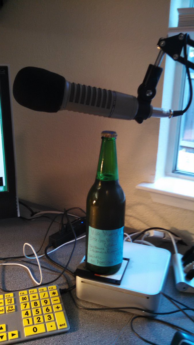 farmerfred's tweet photo. A smooth, 5.5% American Pilsner, from @BikeDogBrewing (brewer) and @kfbk’s Mike Murray (fermenter/lagerer). https://t.co/yI15tTMVwo